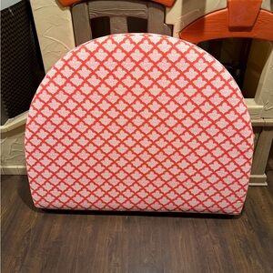 Twin Roller Rabbit Red and White Patterned Headboard